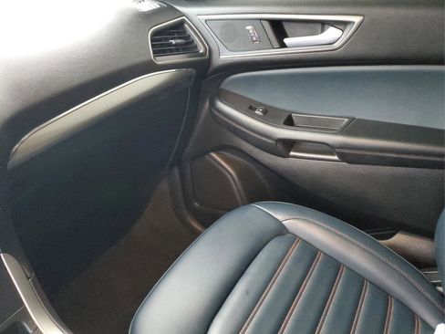 Used 2024 Ford Edge SEL w/ Sport Appearance Package image 24