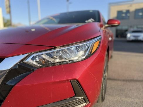Used 2023 Nissan Sentra SV w/ SV Premium Package FWD image 10
