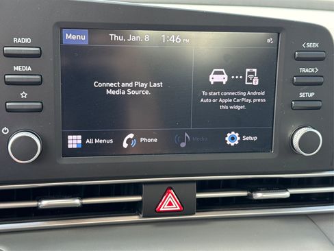 Used 2023 Hyundai Elantra SEL w/ Cargo Package image 28