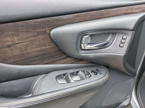 Used 2024 Nissan Murano Platinum w/ Cargo Package FWD image 24