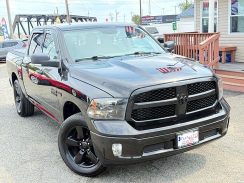 Used 2018 RAM 1500 Big Horn image 2