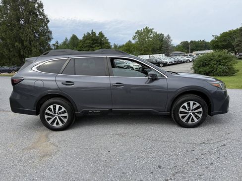 Used 2020 Subaru Outback Premium AWD/4WD image 6