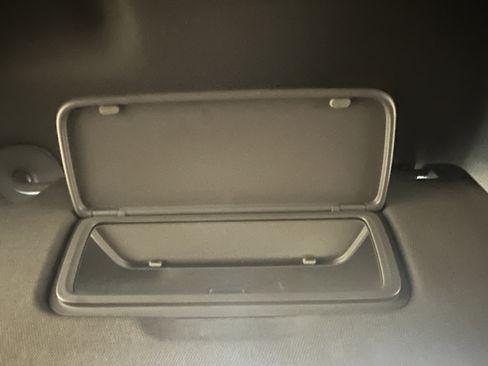 Used 2021 Chevrolet Silverado 1500 LT image 14