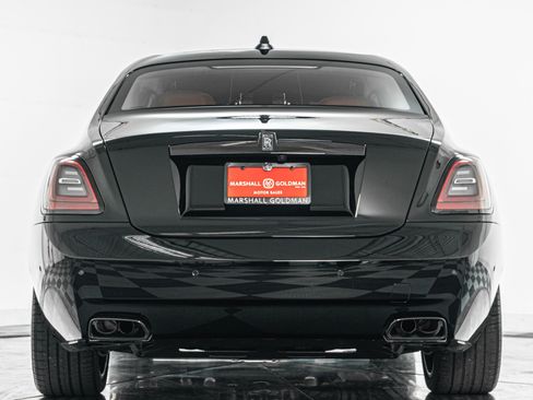 Used 2023 Rolls-Royce Ghost Black Badge w/ Black Badge Ghost Package AWD/4WD image 8