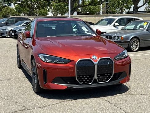 Used 2023 BMW i4 eDrive35 RWD image 5