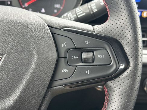 Certified 2024 Chevrolet Trax RS w/ Driver Confidence Package FWD image 22