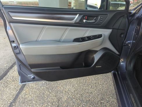 Used 2018 Subaru Legacy 3.6R Limited image 14