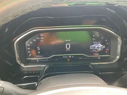 Used 2024 GMC Sierra 1500 Elevation image 35