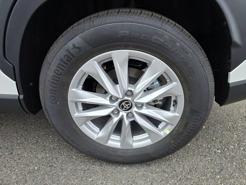 New 2026 Toyota Corolla Cross LE w/ Cold Weather Package AWD/4WD image 9