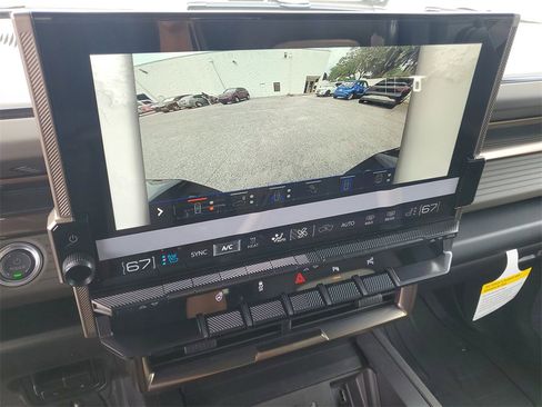 New 2025 GMC Hummer EV 3X w/ Battery Pack, 24 Module Pack image 26