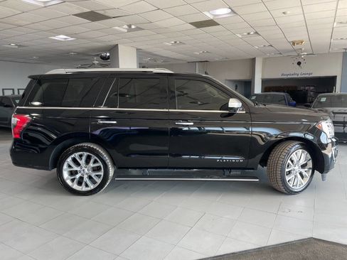 Used 2018 Ford Expedition Platinum image 10