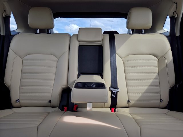 Used 2020 Ford Edge SEL w/ Convenience Package FWD image 10