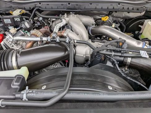 Used 2023 Ford F250 Lariat w/ Lariat Ultimate Package AWD/4WD image 30
