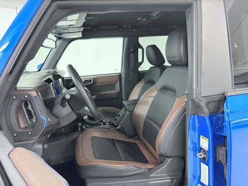 Used 2022 Ford Bronco Outer Banks AWD/4WD image 14
