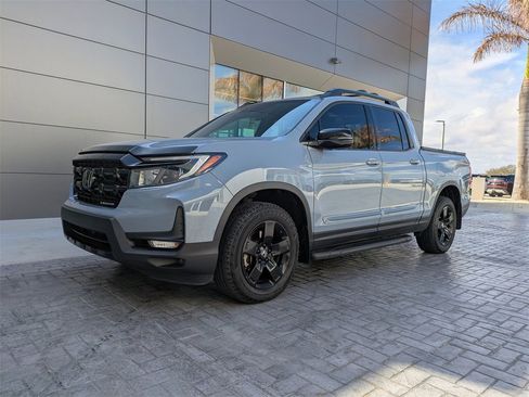 Used 2024 Honda Ridgeline Black Edition image 9