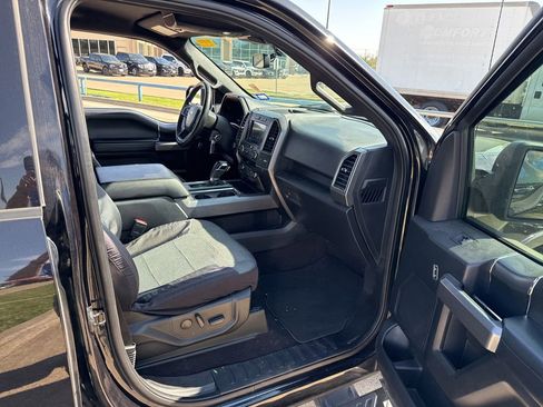 Used 2020 Ford F150 XLT w/ Equipment Group 302A Luxury image 14