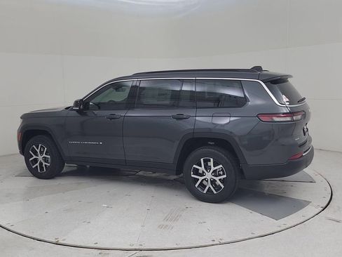 New 2025 Jeep Grand Cherokee L Limited image 10