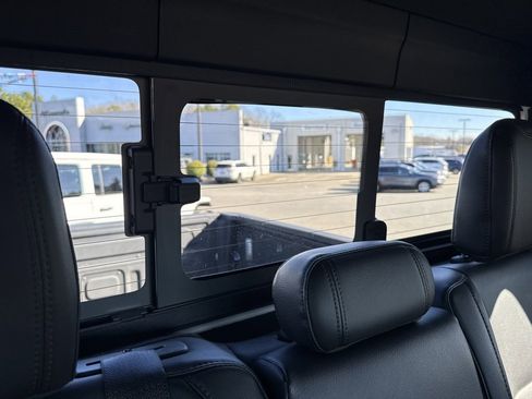 Used 2023 Jeep Gladiator Mojave w/ LED Lighting Group image 38