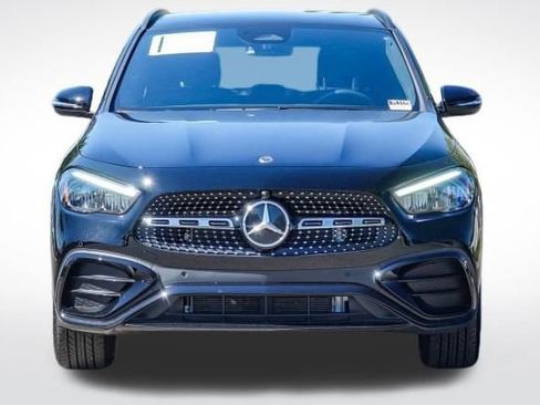 Certified 2025 Mercedes-Benz GLA 250 GLA 250 image 2