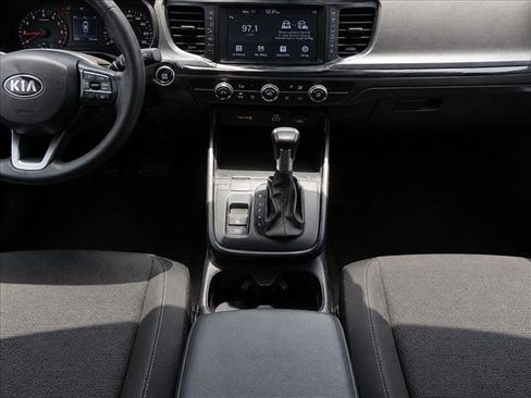 Used 2023 Honda CR-V LX image 17