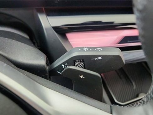 Used 2025 BMW 540i xDrive image 43