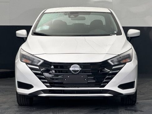 New 2025 Nissan Versa SV w/ Trunk Package FWD image 8