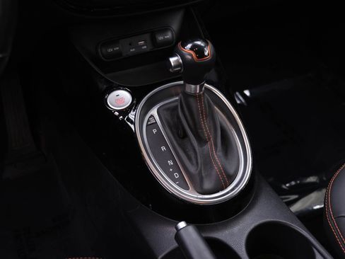 Used 2017 Kia Soul ! w/ Tech Package image 12