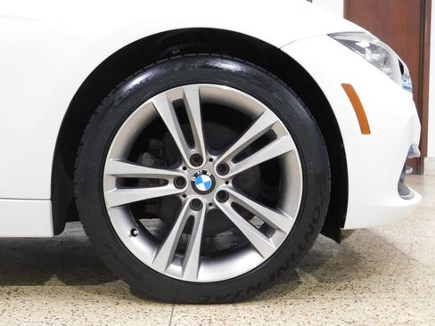 Used 2019 BMW 330i xDrive Wagon AWD/4WD image 98