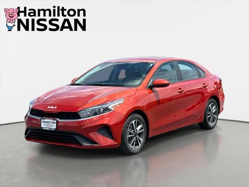 Used 2023 Kia Forte LXS FWD image 5