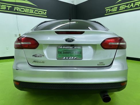 Used 2018 Ford Focus SE FWD image 8