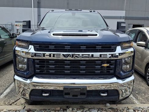 Used 2022 Chevrolet Silverado 2500 LT w/ Gooseneck/5TH Wheel Package AWD/4WD image 2