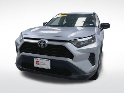 Certified 2021 Toyota RAV4 LE image 4