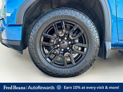 Used 2022 GMC Sierra 1500 Elevation w/ Elevation Premium Package AWD/4WD image 39