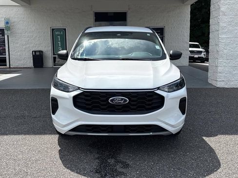 Used 2023 Ford Escape ST-Line w/ Tech Pack #1 AWD/4WD image 22