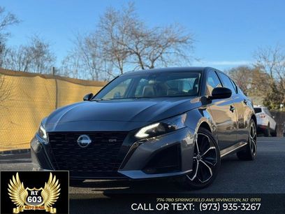 Used 2024 Nissan Altima 2.5 SR