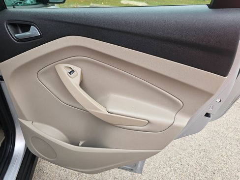 Used 2014 Ford C-MAX SE image 19