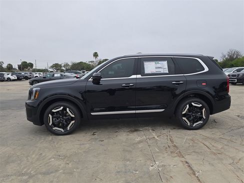 New 2025 Kia Telluride S image 5