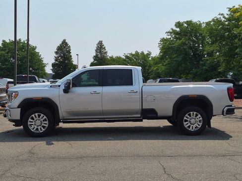 Used 2023 GMC Sierra 2500 Denali w/ Denali Ultimate Package AWD/4WD image 6