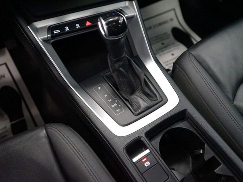 Used 2020 Audi Q3 2.0T Premium AWD/4WD image 37