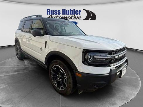 Used 2025 Ford Bronco Sport Outer Banks w/ Outer Banks Tech Package+ AWD/4WD image 8
