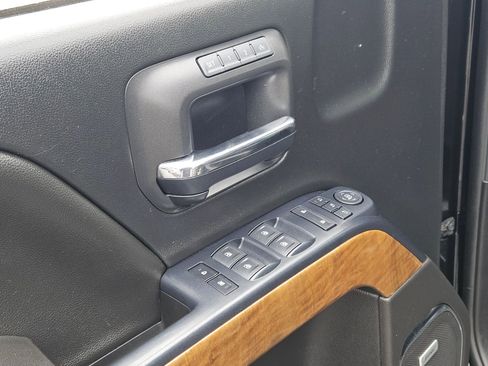 Used 2017 Chevrolet Silverado 2500 LTZ w/ Duramax Plus Package image 12