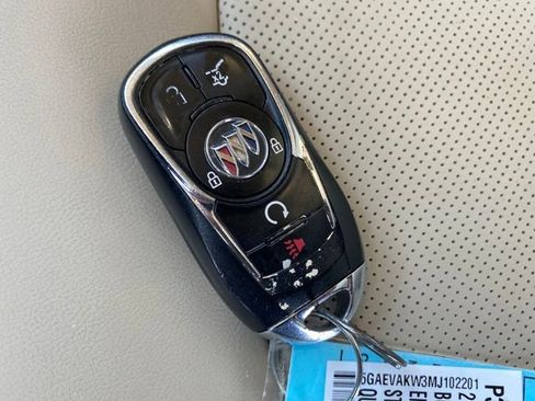 Used 2021 Buick Enclave Essence w/ Sound and Sites Package image 24