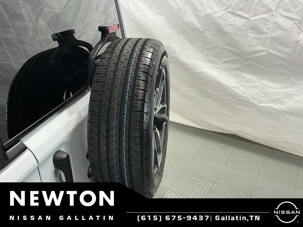 Used 2024 Jeep Wrangler Unlimited w/ Convenience Group AWD/4WD image 54
