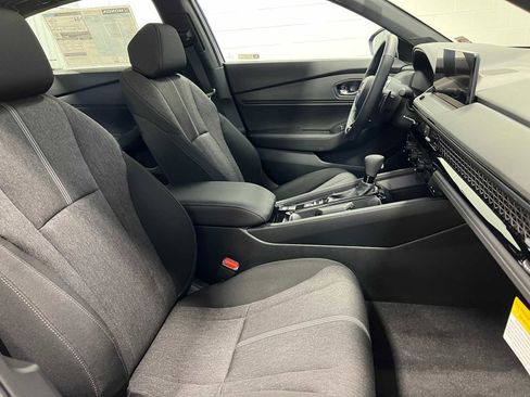 New 2025 Honda Accord Sport image 29