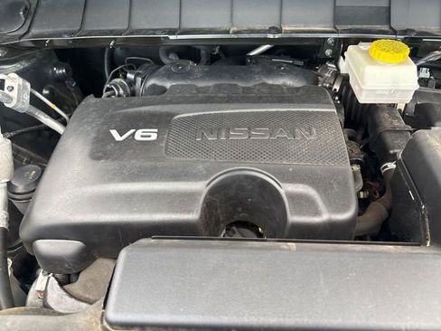 Used 2023 Nissan Pathfinder SL image 24