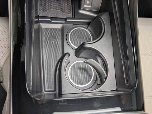 Certified 2025 Mercedes-Benz GLC 300 4MATIC image 27