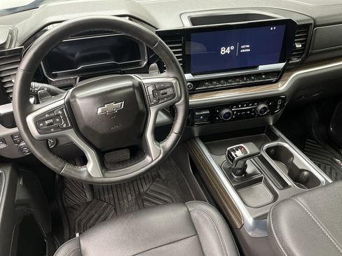 Certified 2023 Chevrolet Silverado 1500 LT Trail Boss w/ LT Trail Boss Premium Package AWD/4WD image 16
