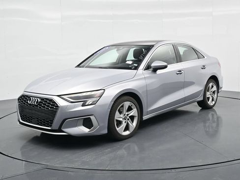 Used 2024 Audi A3 2.0T Premium FWD image 2