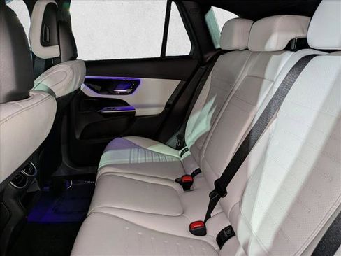 New 2026 Mercedes-Benz GLC 300 image 17