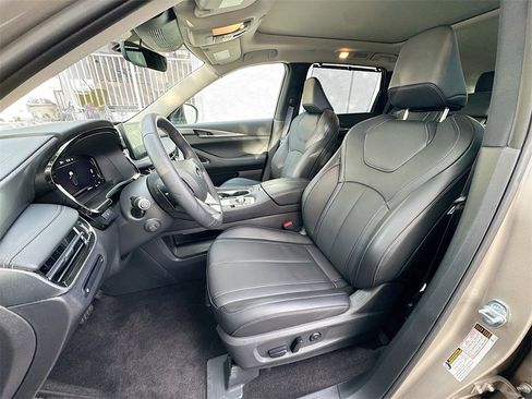 Used 2026 INFINITI QX60 Luxe w/ Cargo Package image 23